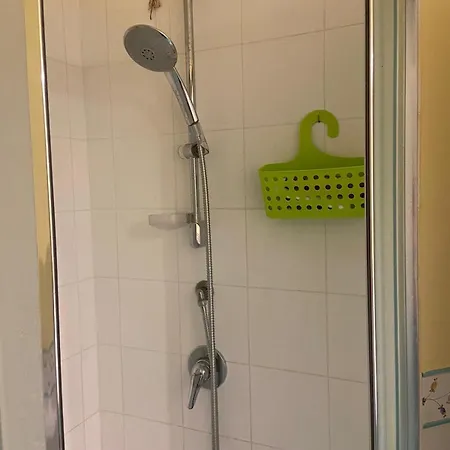 Un Passo Dal Mare